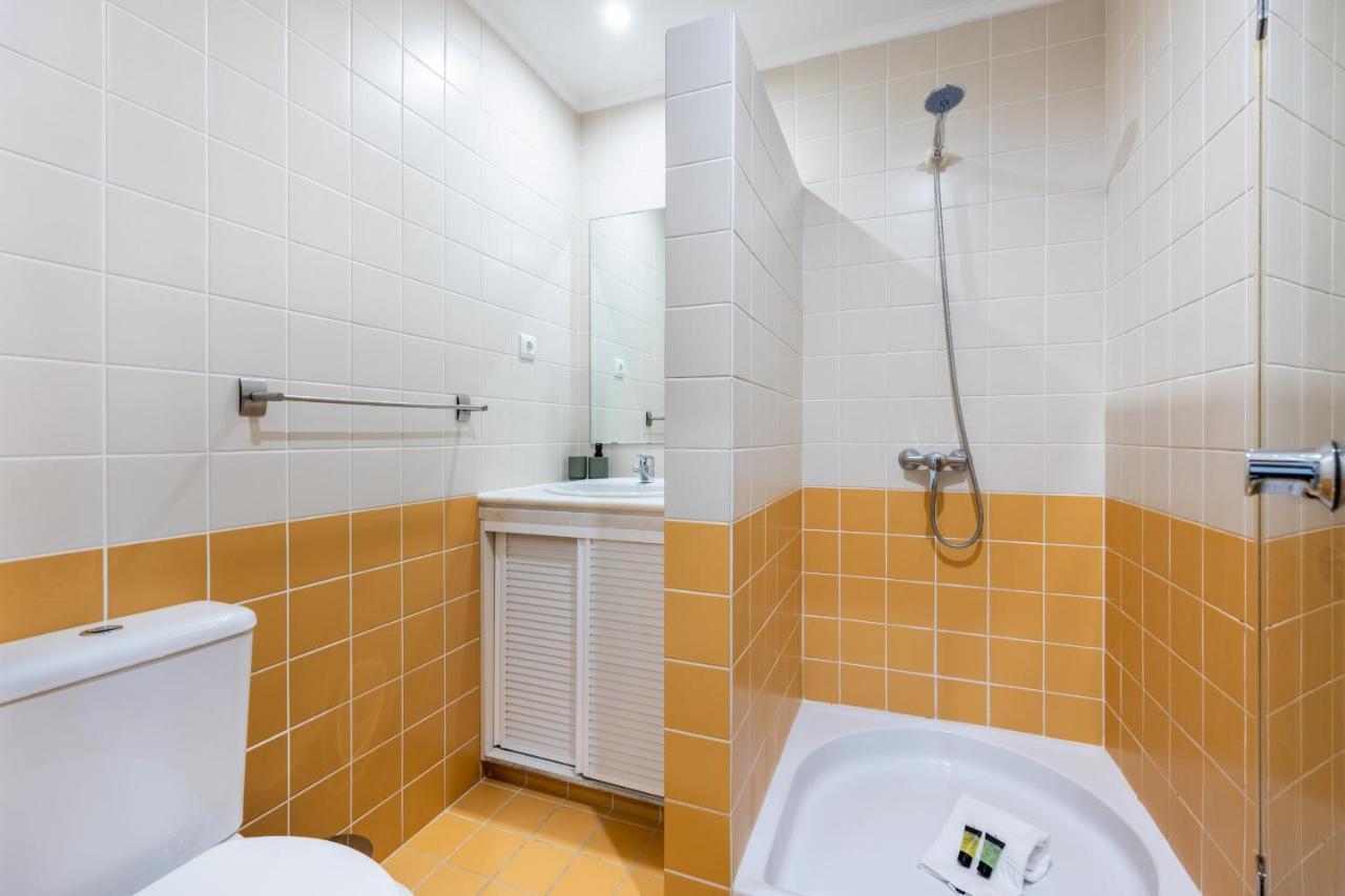 Uptown Lovers Apartment By Seewest Lagos Exterior photo
