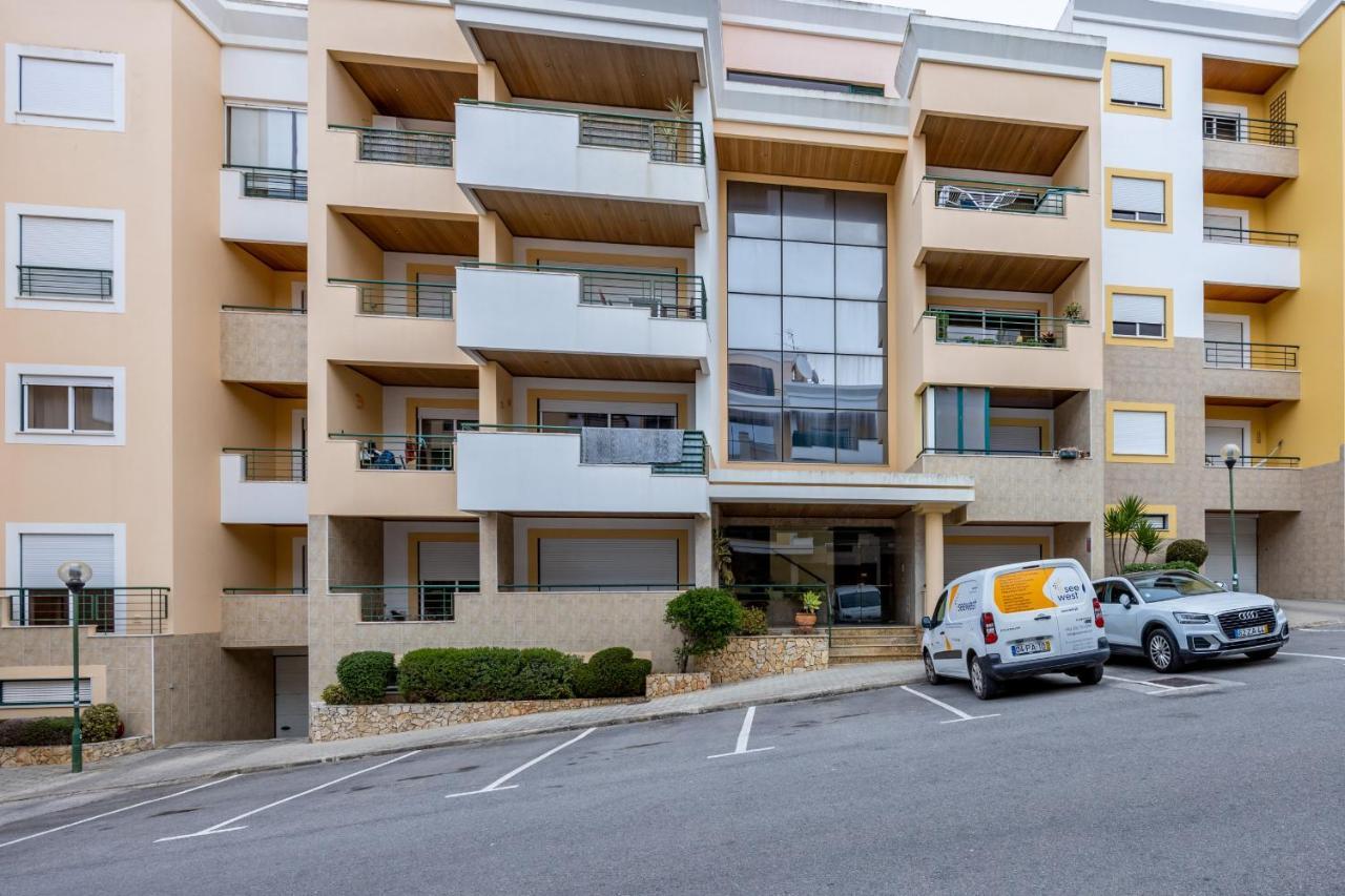 Uptown Lovers Apartment By Seewest Lagos Exterior photo